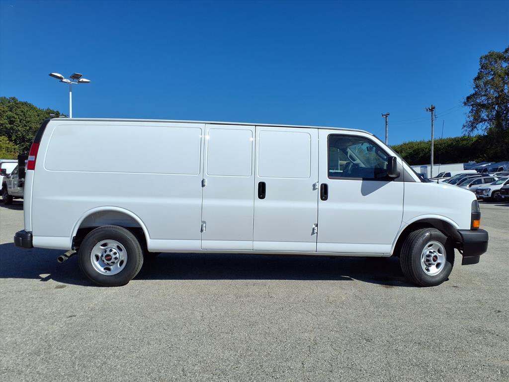 New 2025 GMC Savana 2500 Work Van w/ Driver Convenience Package image 21