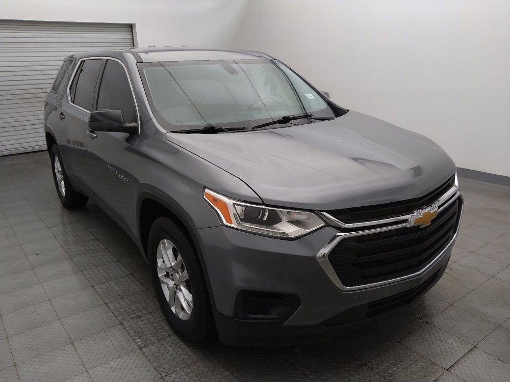 Used 2021 Chevrolet Traverse LS FWD image 13