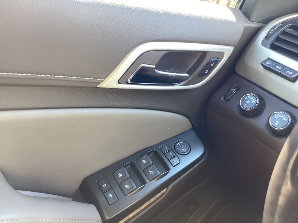 Used 2018 GMC Yukon Denali AWD/4WD image 46