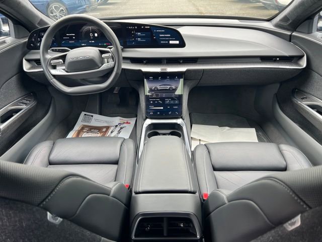 Used 2024 Lucid Air Touring AWD/4WD image 10