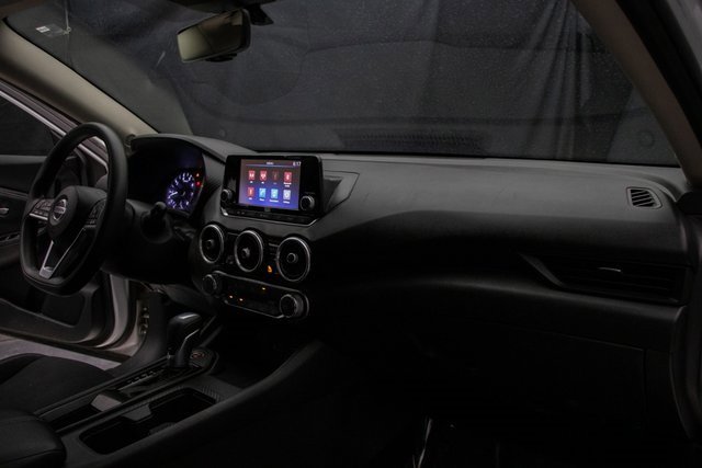 Used 2022 Nissan Sentra S w/ Lighting Package image 14