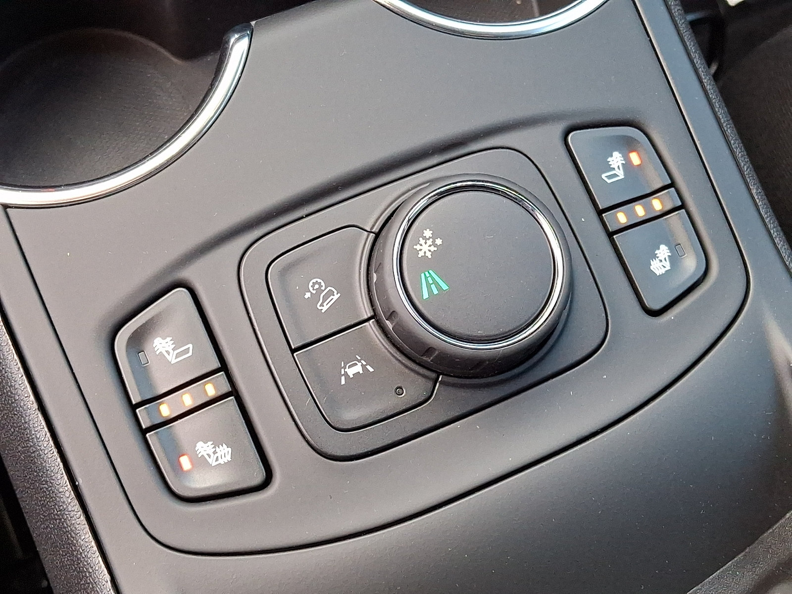 Certified 2022 GMC Terrain SLE w/ Driver Convenience Package FWD image 26