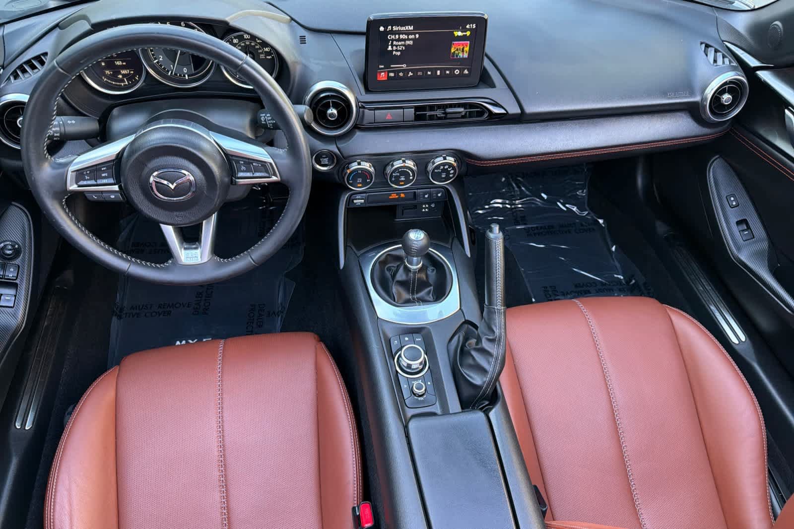 Used 2022 MAZDA MX-5 Miata RF Grand Touring RWD image 3