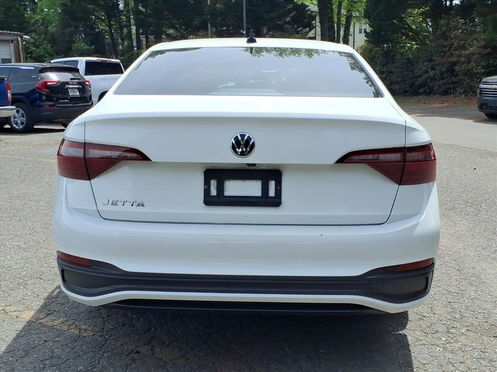 Used 2022 Volkswagen Jetta S image 34