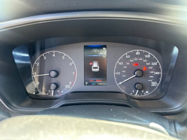 Used 2023 Toyota Corolla Cross LE w/ Moonroof Package image 32