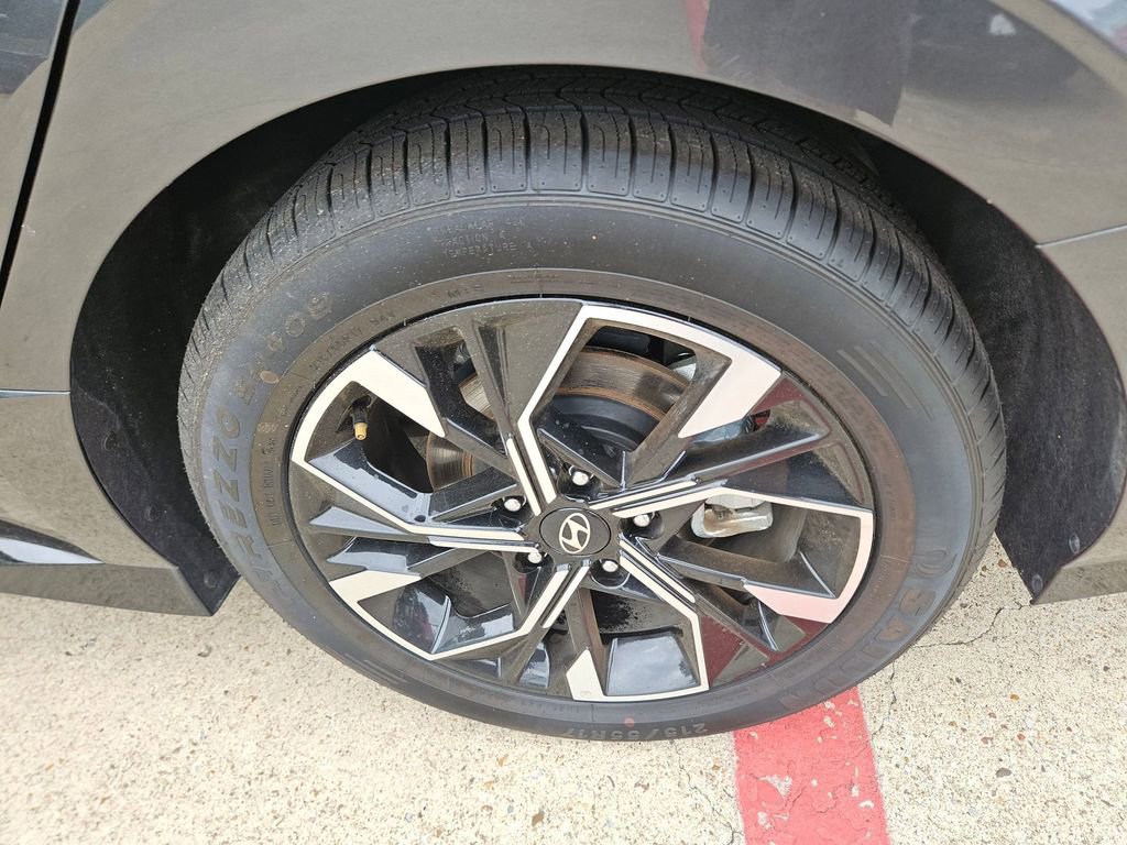 Used 2025 Hyundai Sonata SEL image 25