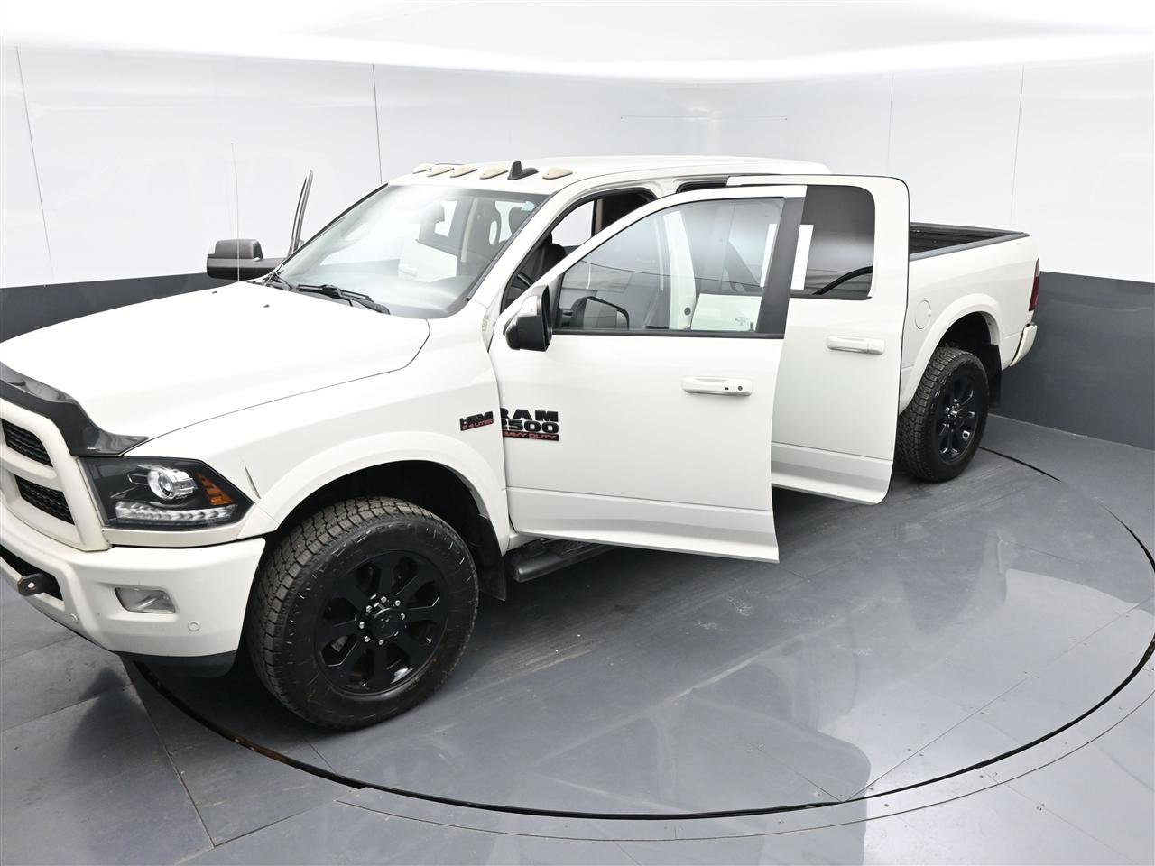 Used 2017 RAM 2500 Laramie w/ Sport Appearance Group AWD/4WD image 39