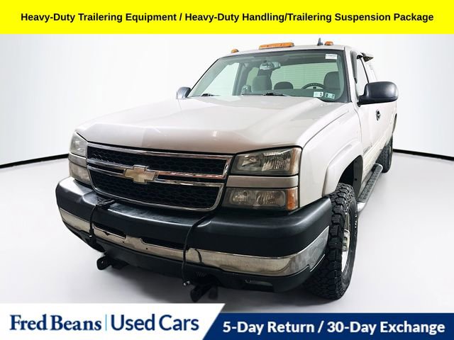 Used 2006 Chevrolet Silverado 2500 LT w/ Snow Plow Prep Package image 3
