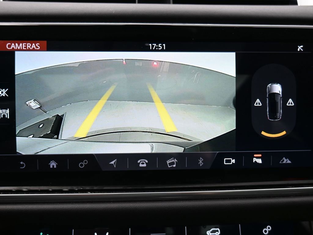 Used 2020 Land Rover Range Rover Sport HSE Dynamic image 15