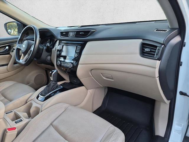 Used 2018 Nissan Rogue SL w/ Premium Package FWD image 20