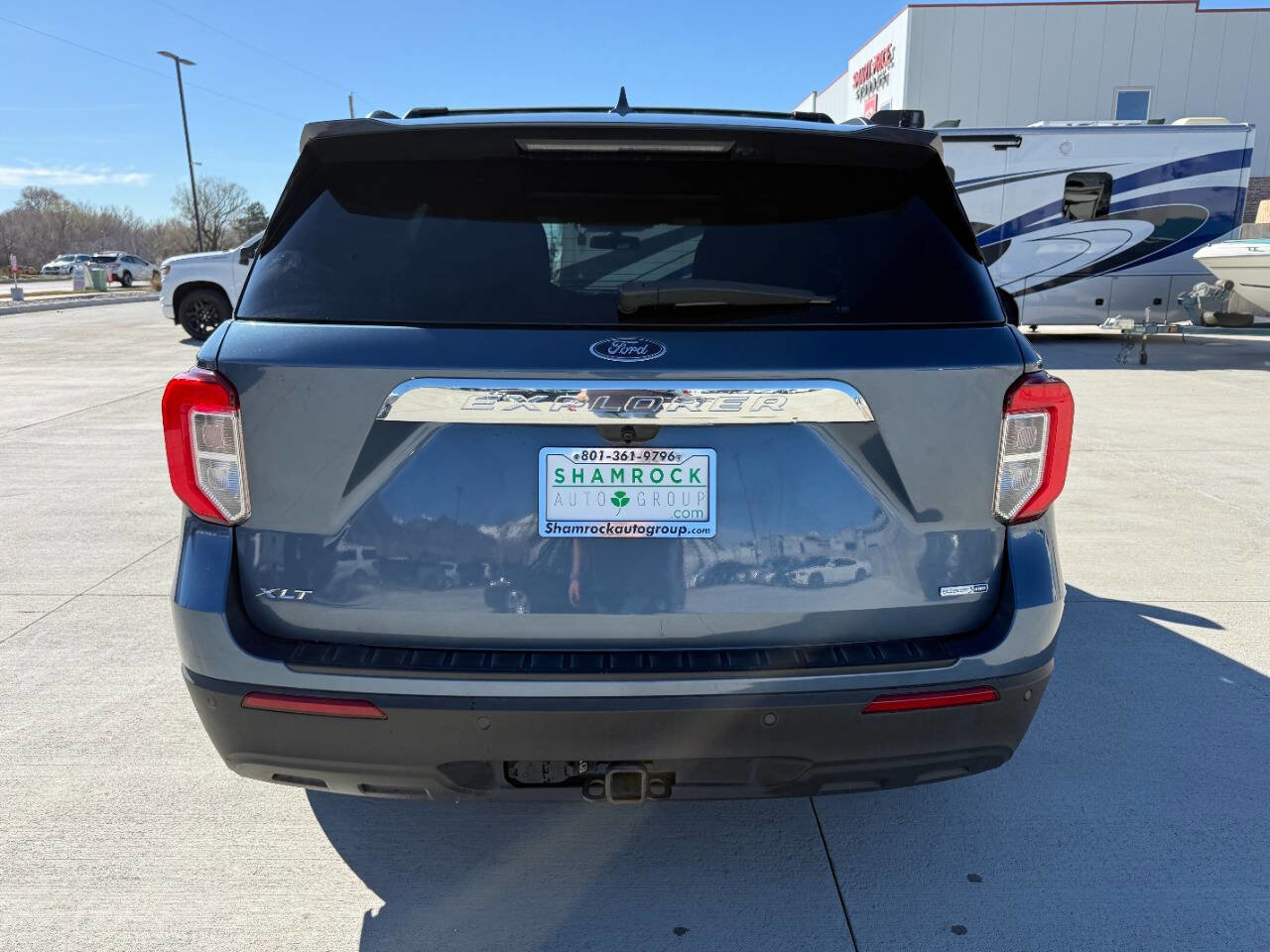 Used 2020 Ford Explorer XLT w/ Comfort Package image 4