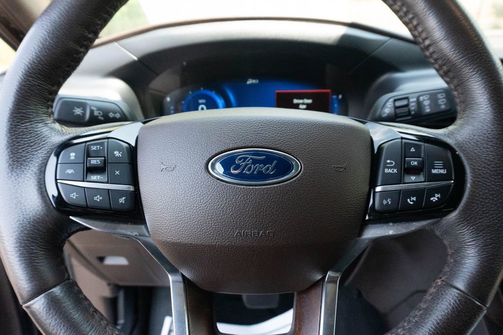 Used 2022 Ford Explorer King Ranch w/ Class IV Trailer Tow Package RWD image 27