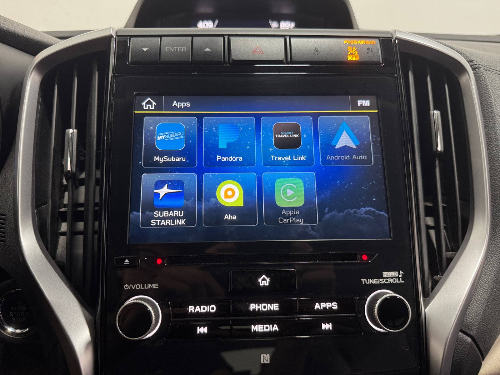 Used 2019 Subaru Ascent Limited AWD/4WD image 17