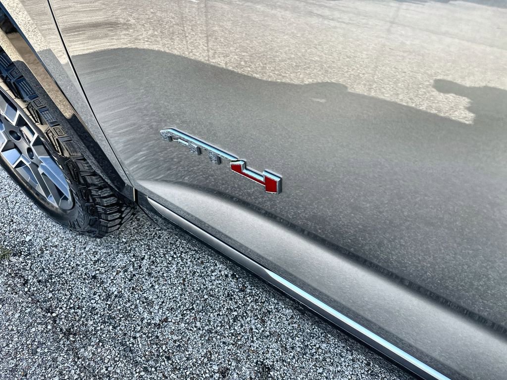 New 2026 GMC Terrain AT4 w/ Convenience Package III image 14