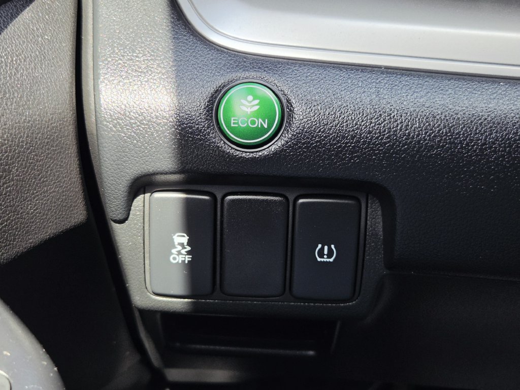 Used 2016 Honda CR-V LX image 29