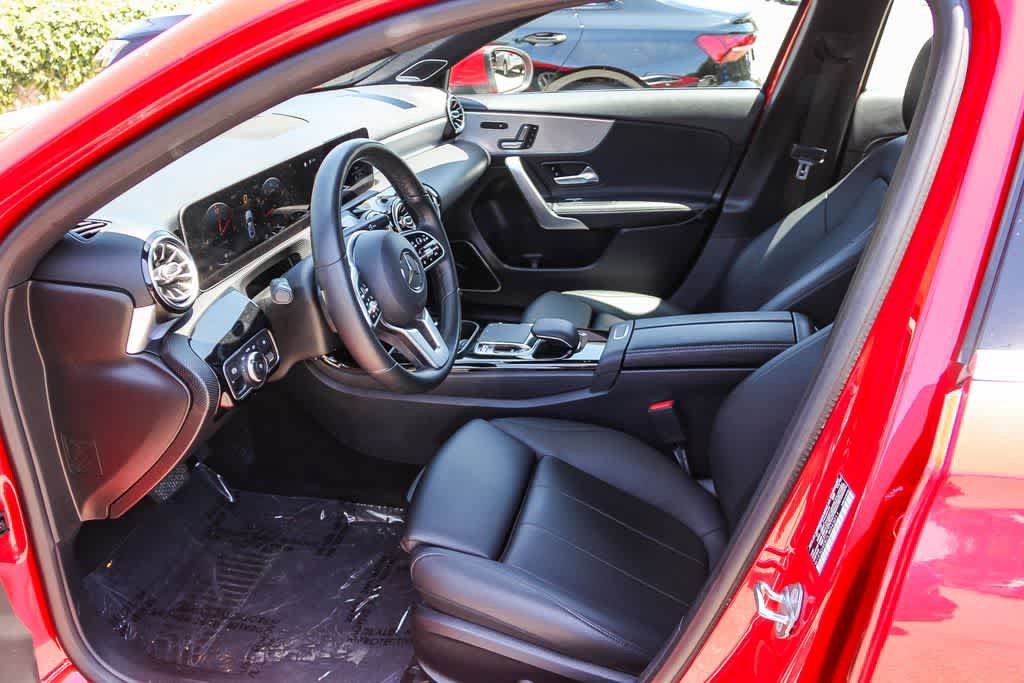 Used 2020 Mercedes-Benz A 220 image 19