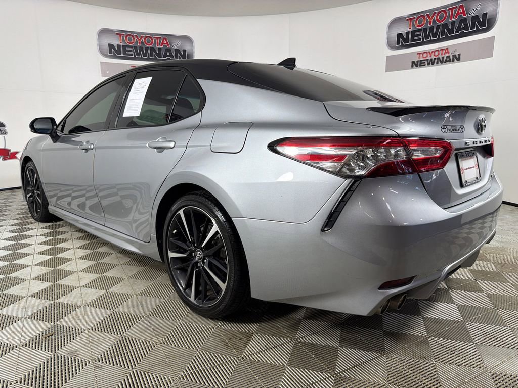 Used 2020 Toyota Camry XSE FWD image 6