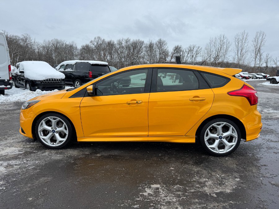 Used 2013 Ford Focus ST image 2