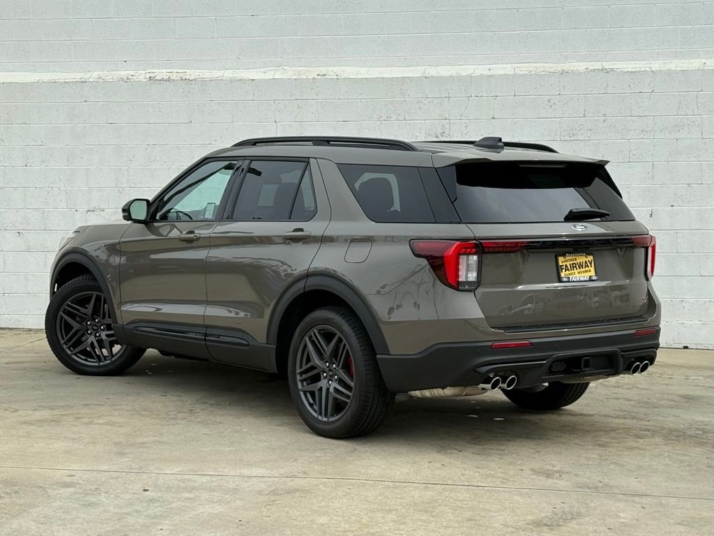 New 2026 Ford Explorer ST w/ Sun And Sound Package AWD/4WD image 3