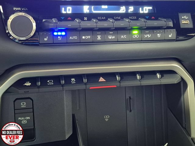 New 2026 Toyota Sequoia Platinum AWD/4WD image 21