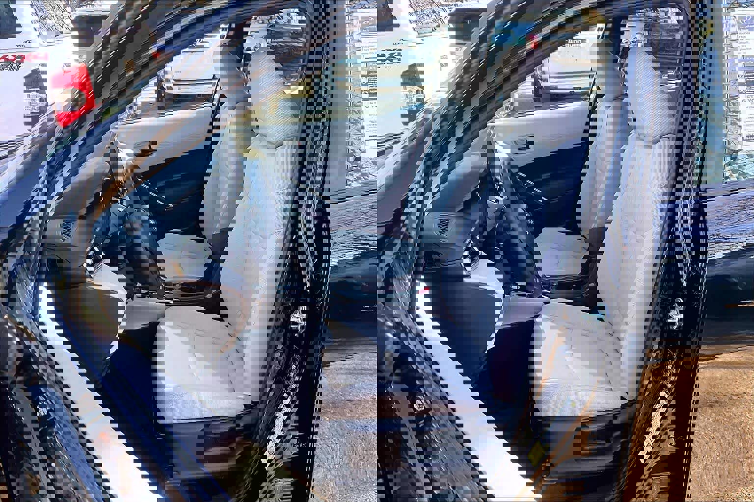 Certified 2023 Toyota Corolla Cross L image 9