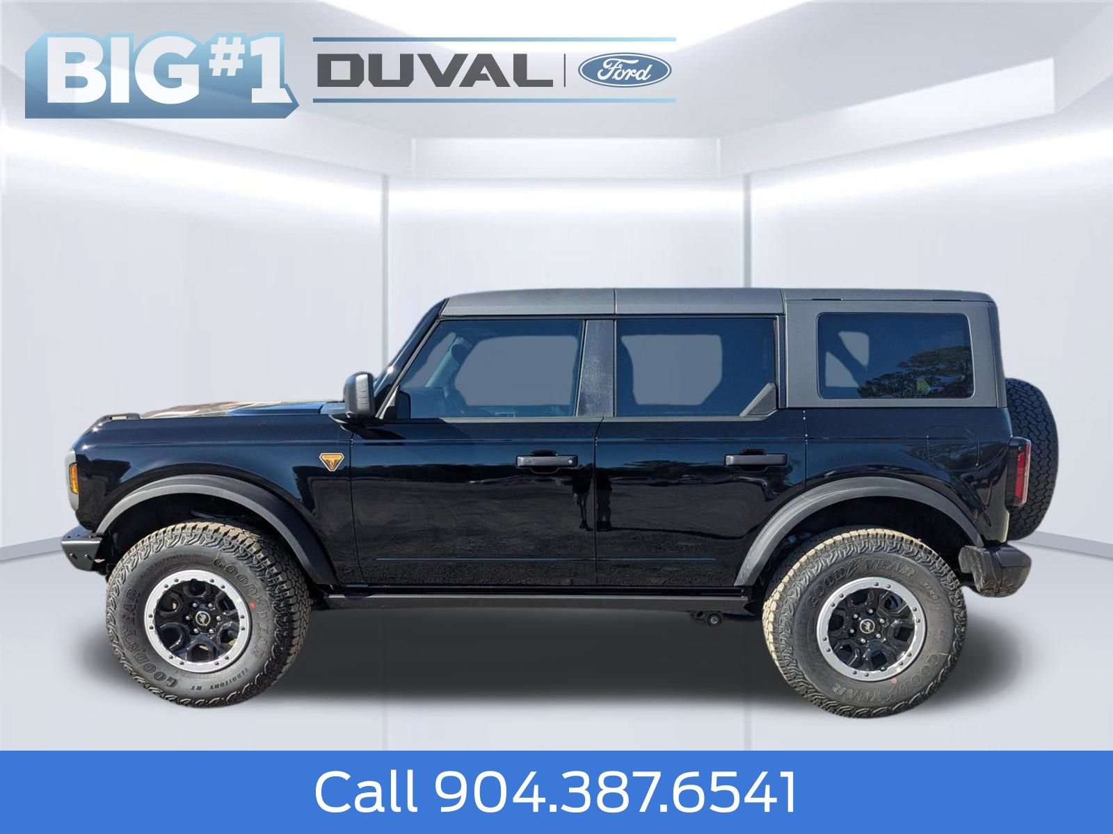 New 2025 Ford Bronco Badlands w/ Sasquatch Package AWD/4WD image 7