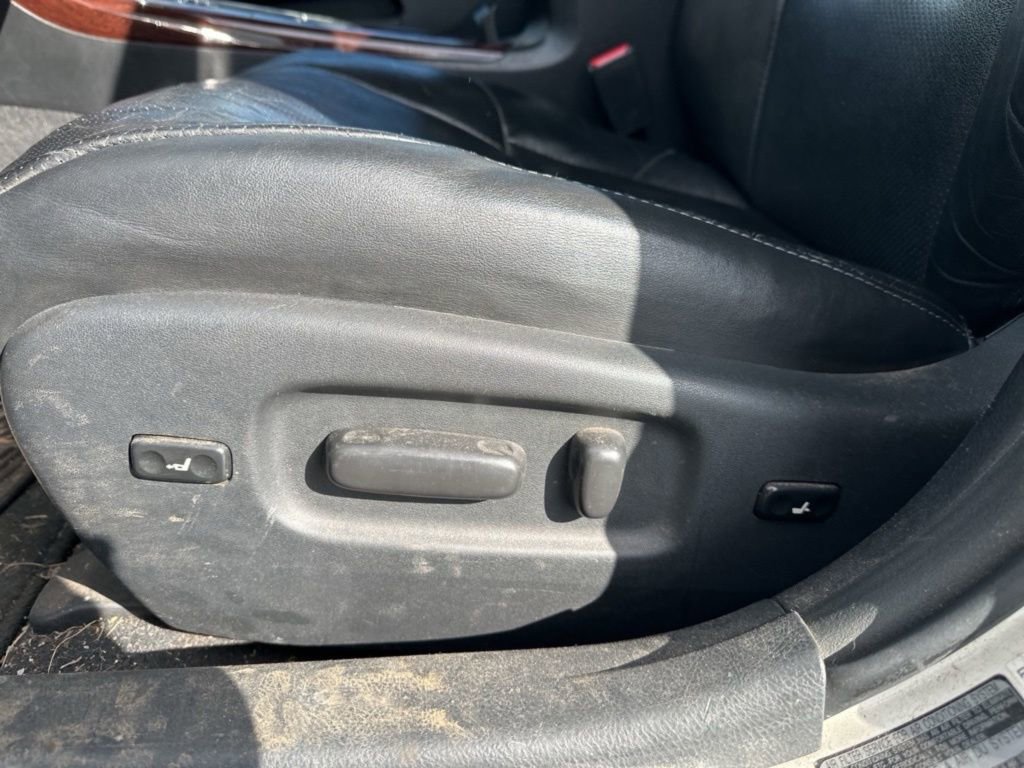 Used 2009 Toyota Avalon Limited image 17