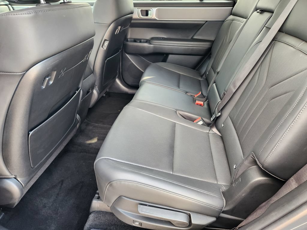 Used 2026 Hyundai Santa Fe SEL FWD image 29