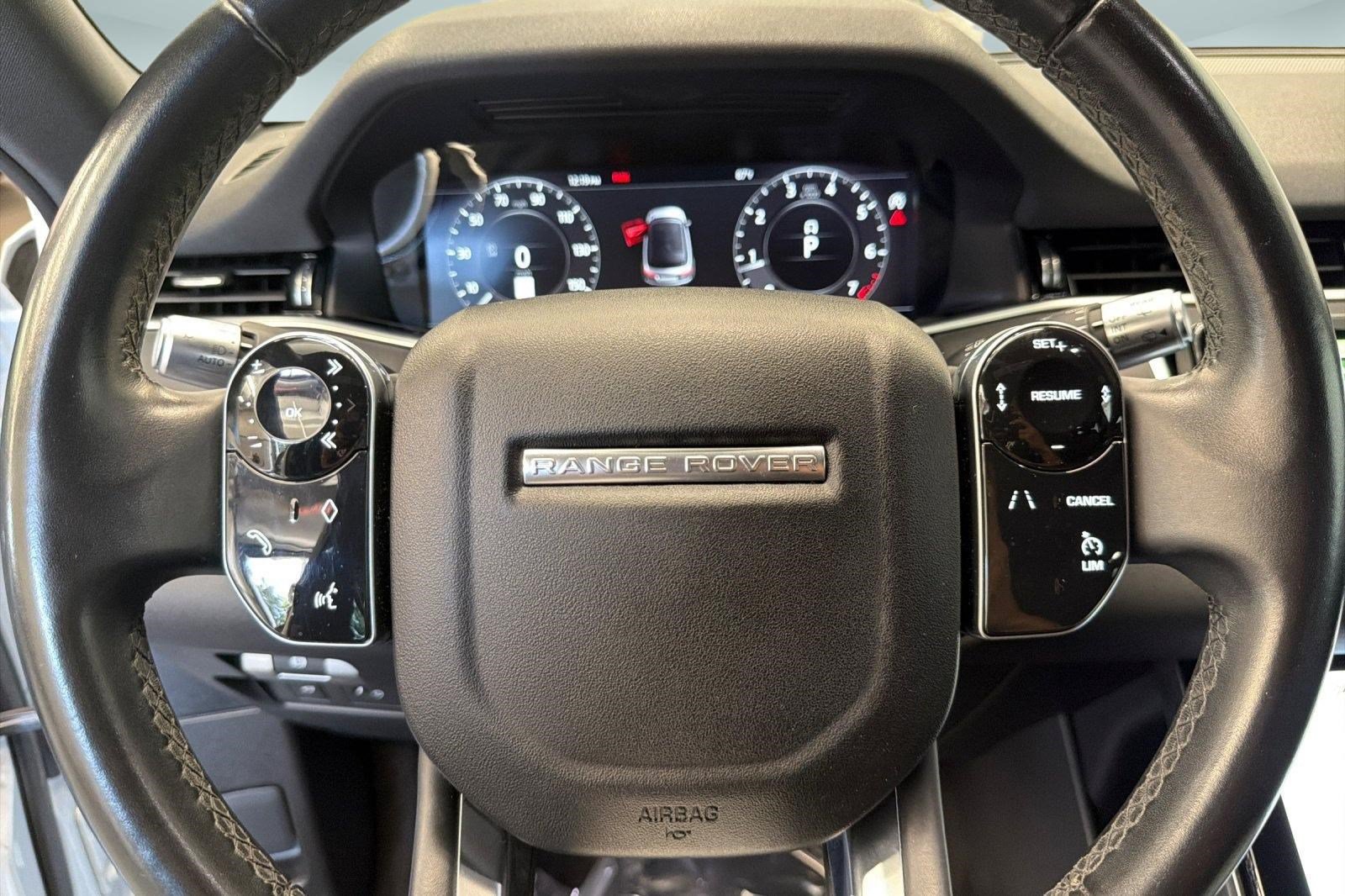 Used 2020 Land Rover Range Rover Evoque SE AWD/4WD image 11