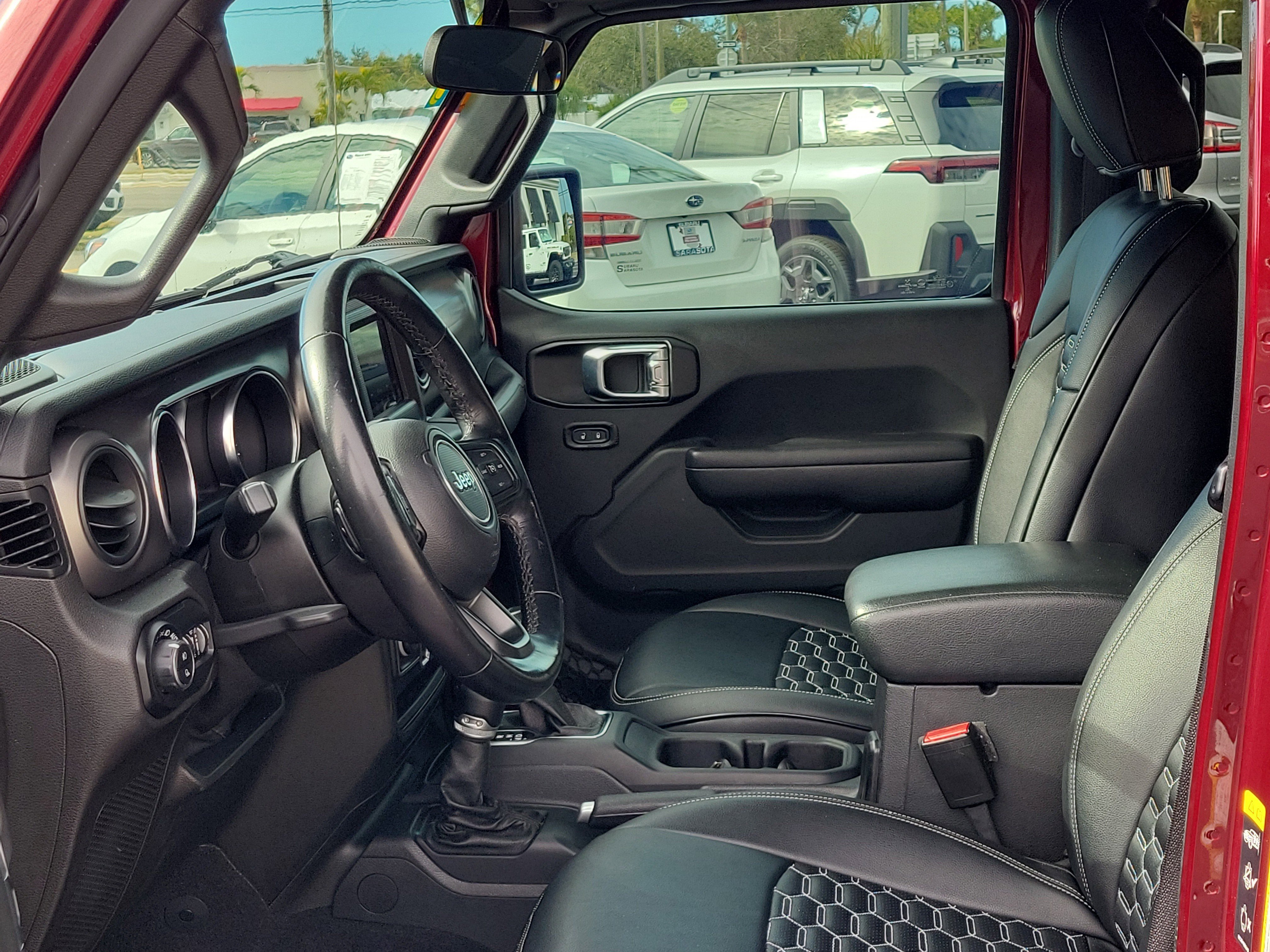 Used 2021 Jeep Gladiator Sport image 23