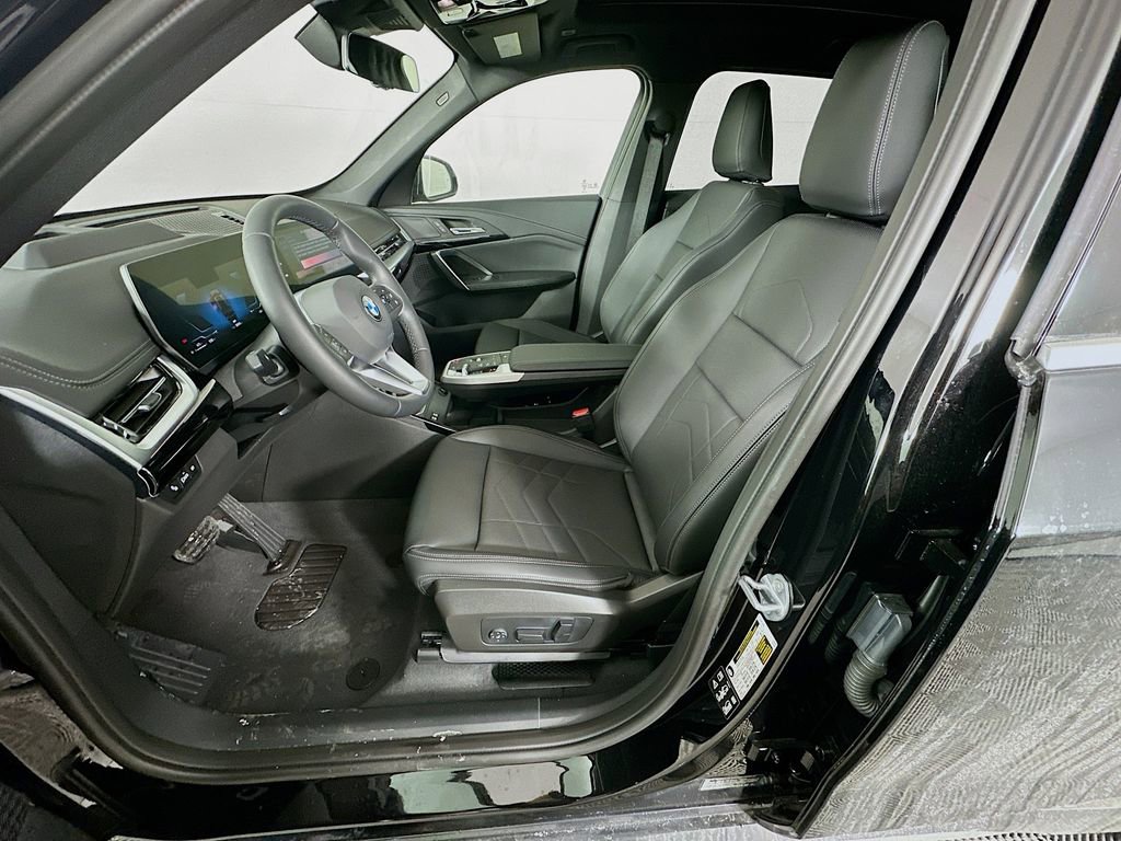 New 2026 BMW X1 xDrive28i w/ Technology Package image 28