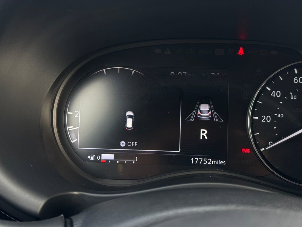 Used 2023 Nissan Kicks SV image 18