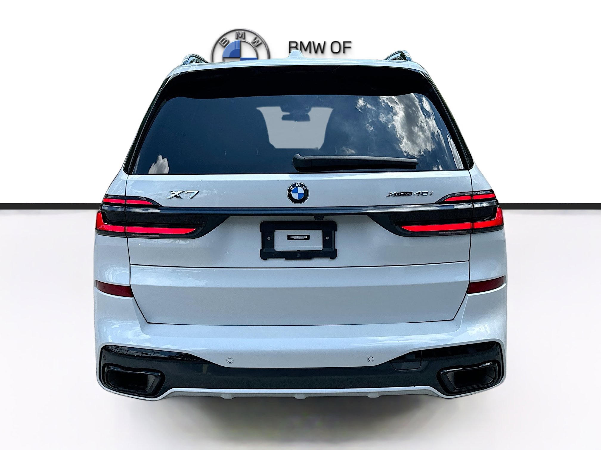 Certified 2024 BMW X7 xDrive40i w/ Executive Package image 6