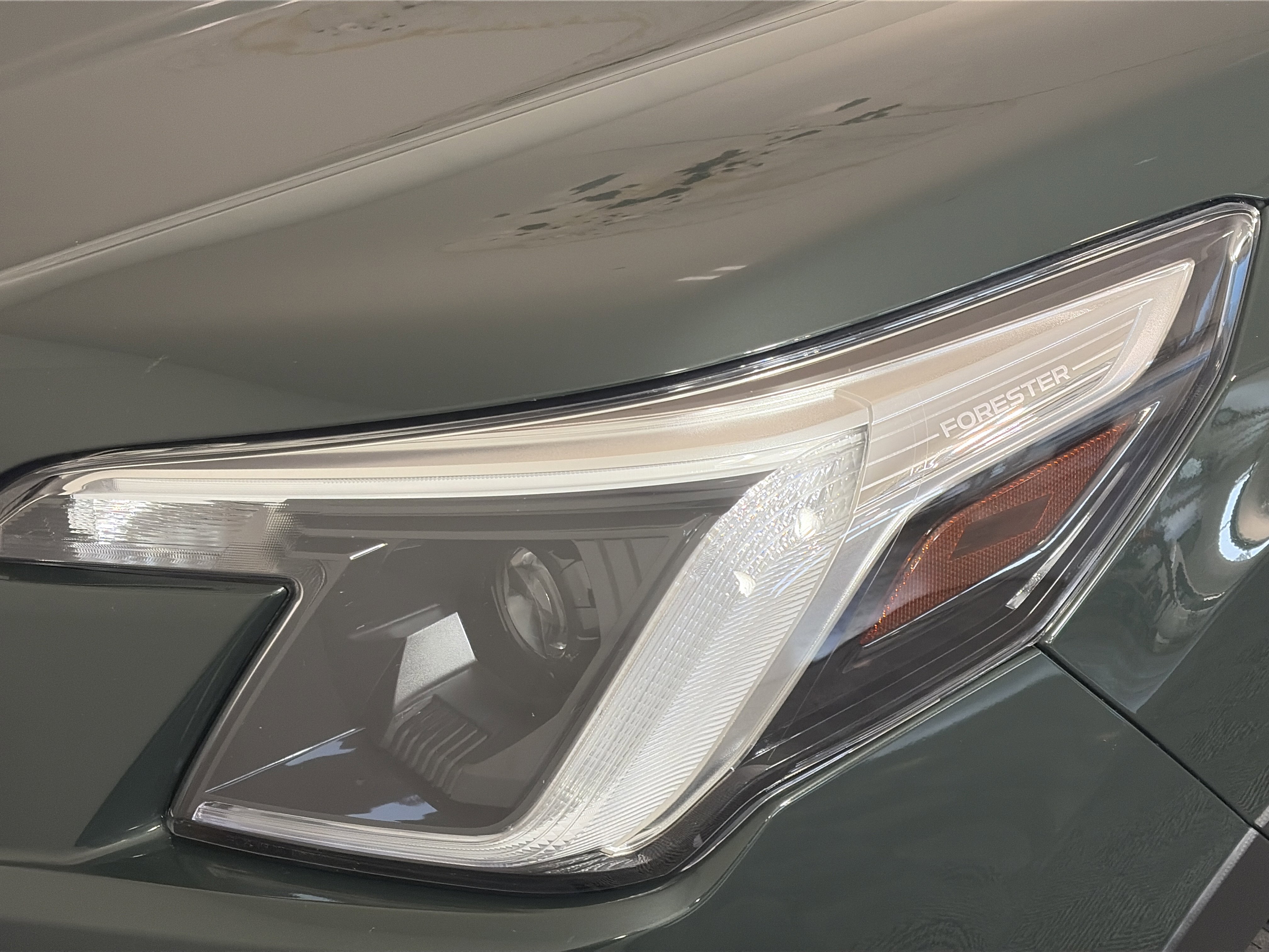 Used 2023 Subaru Forester Touring image 9