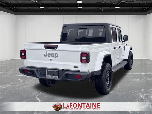 Certified 2020 Jeep Gladiator Overland image 5