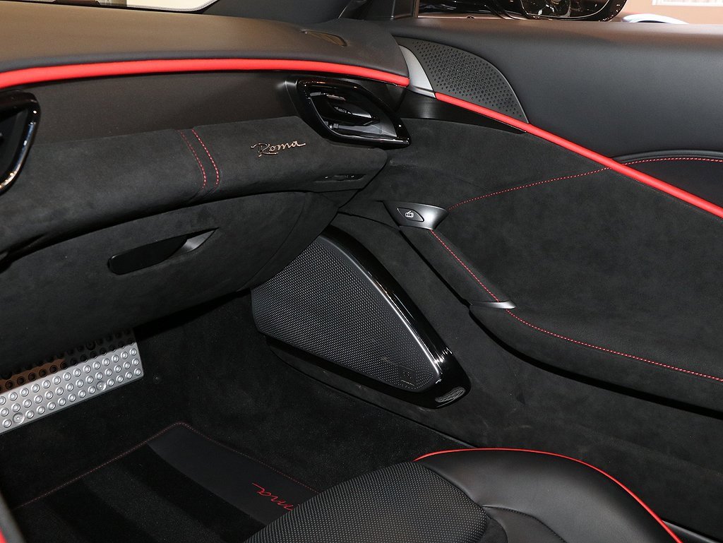 Certified 2024 Ferrari Roma image 94