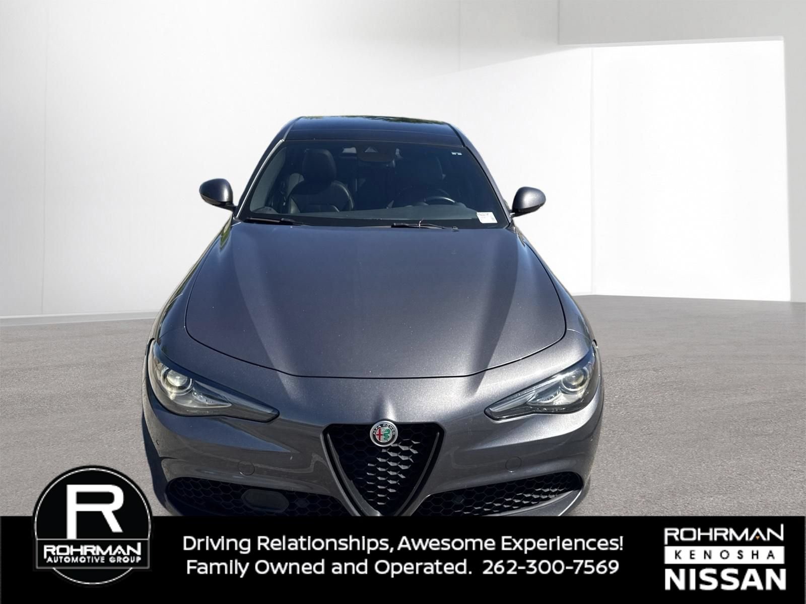 Used 2023 Alfa Romeo Giulia Sprint RWD image 9