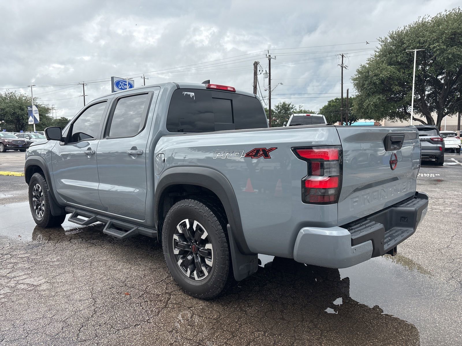 Used 2023 Nissan Frontier PRO-4X w/ Pro Convenience Package AWD/4WD image 7