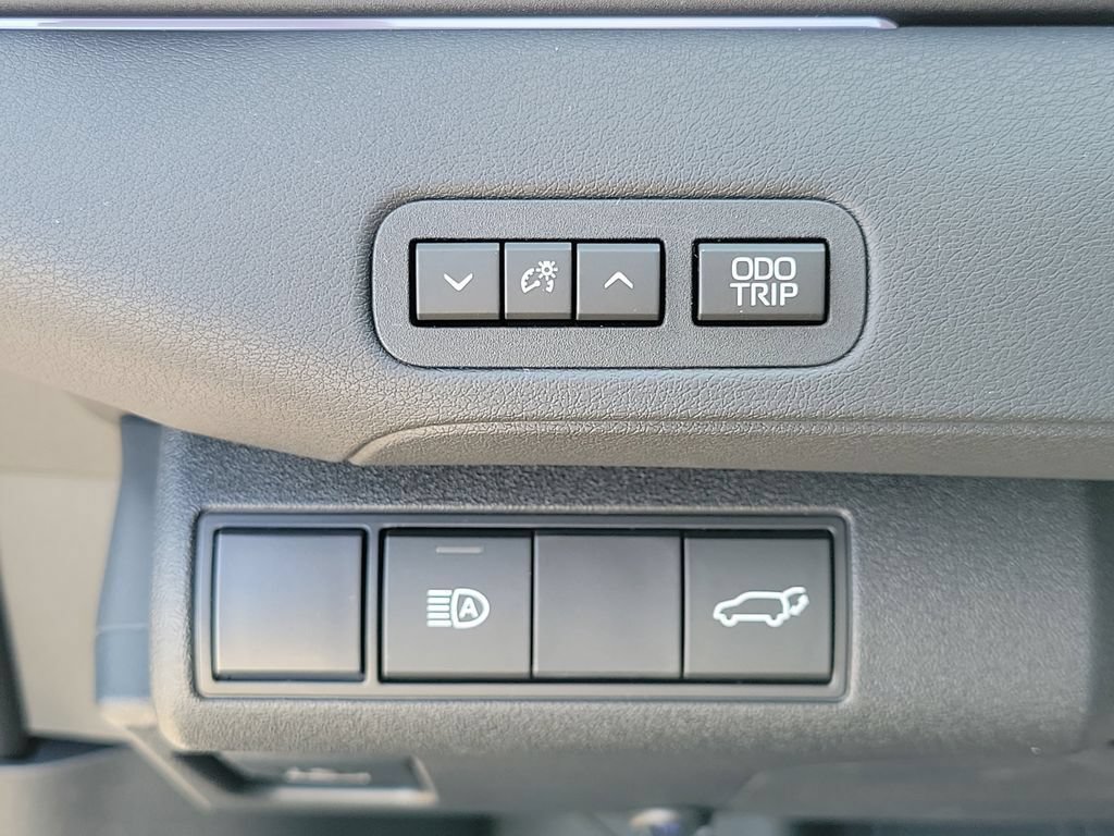 New 2026 Toyota C-HR AWD/4WD image 24