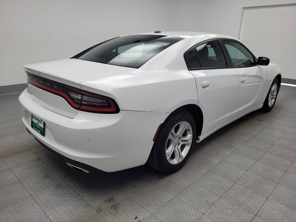 Used 2021 Dodge Charger SXT w/ Leather Interior Group image 9