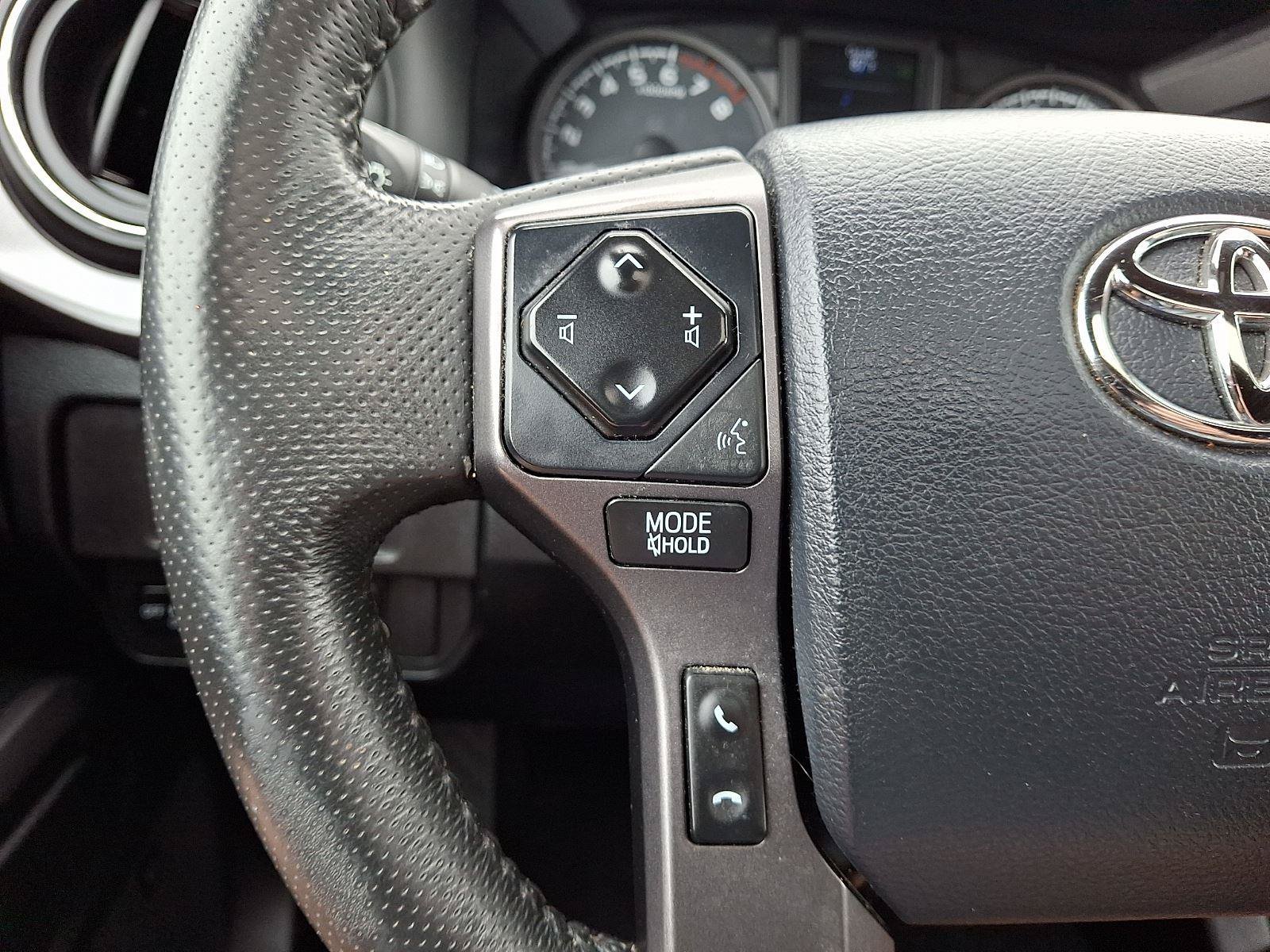 Used 2019 Toyota Tacoma TRD Off-Road AWD/4WD image 22