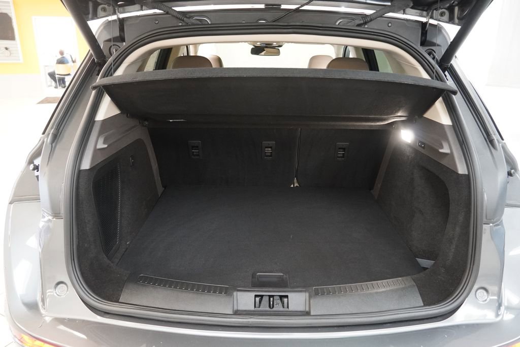 Used 2022 Lincoln Corsair AWD w/ Equipment Group 101A image 23