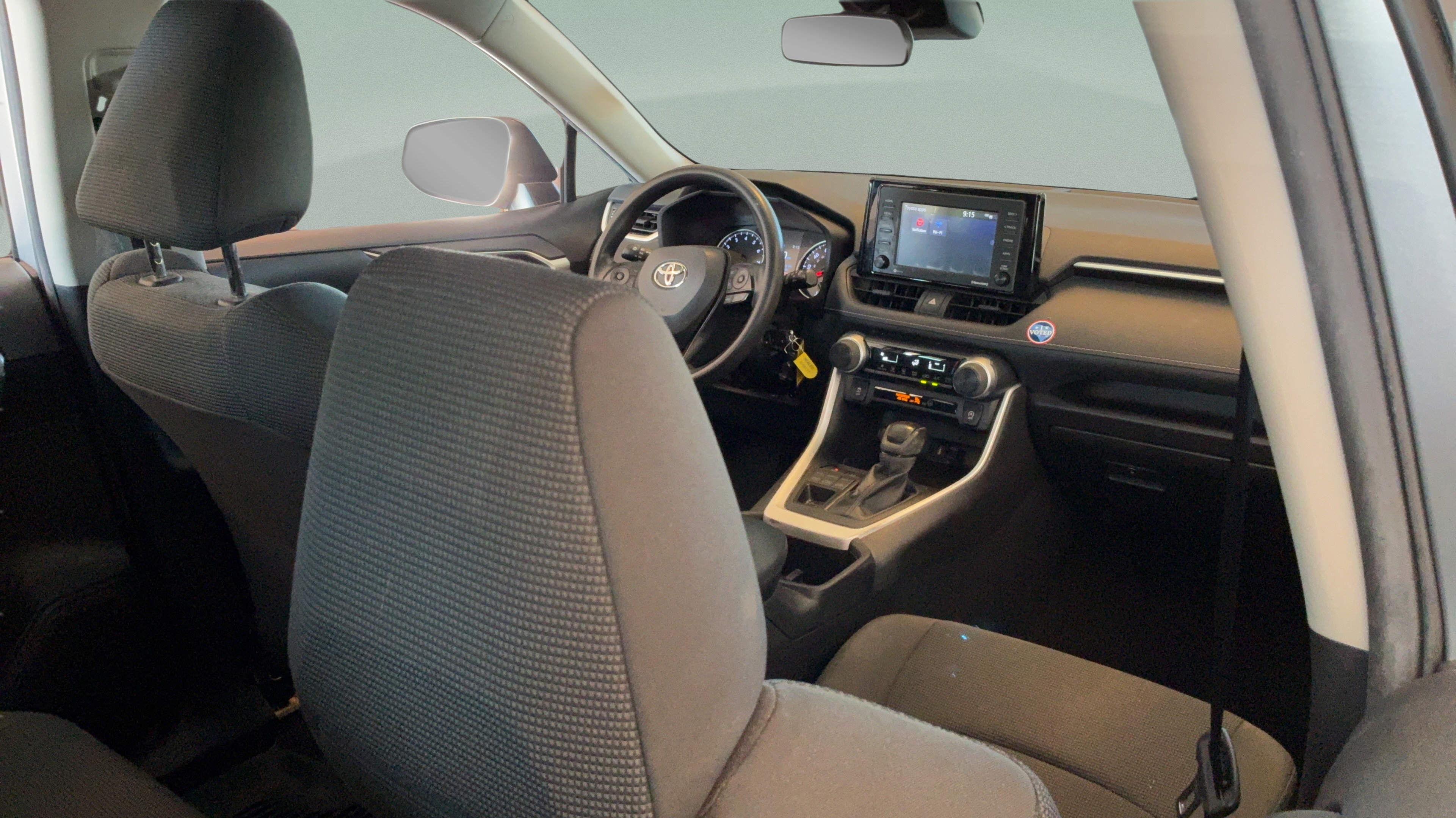 Used 2022 Toyota RAV4 LE AWD/4WD image 35
