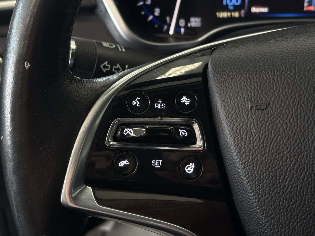 Used 2015 Cadillac SRX Premium w/ LPO, Protection Package FWD image 41