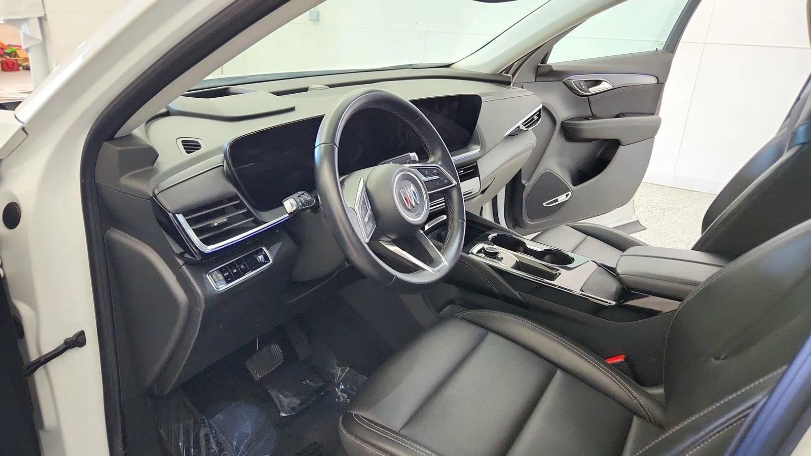 Used 2024 Buick Envision Preferred AWD/4WD image 15