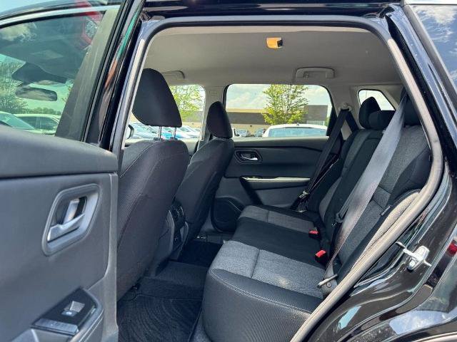 Certified 2026 Nissan Rogue SV FWD image 10