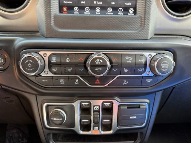 Used 2019 Jeep Wrangler Unlimited Sport S AWD/4WD image 19