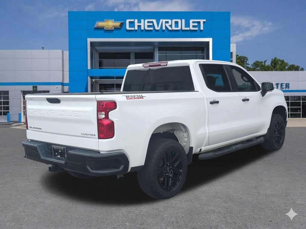 Used 2022 Chevrolet Silverado 1500 Custom Trail Boss AWD/4WD image 6