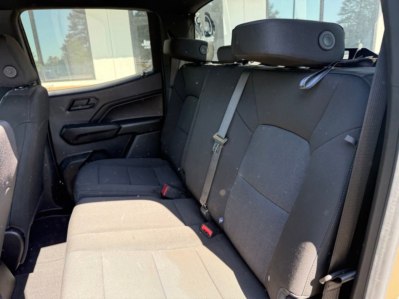 Used 2024 Chevrolet Colorado W/T image 4