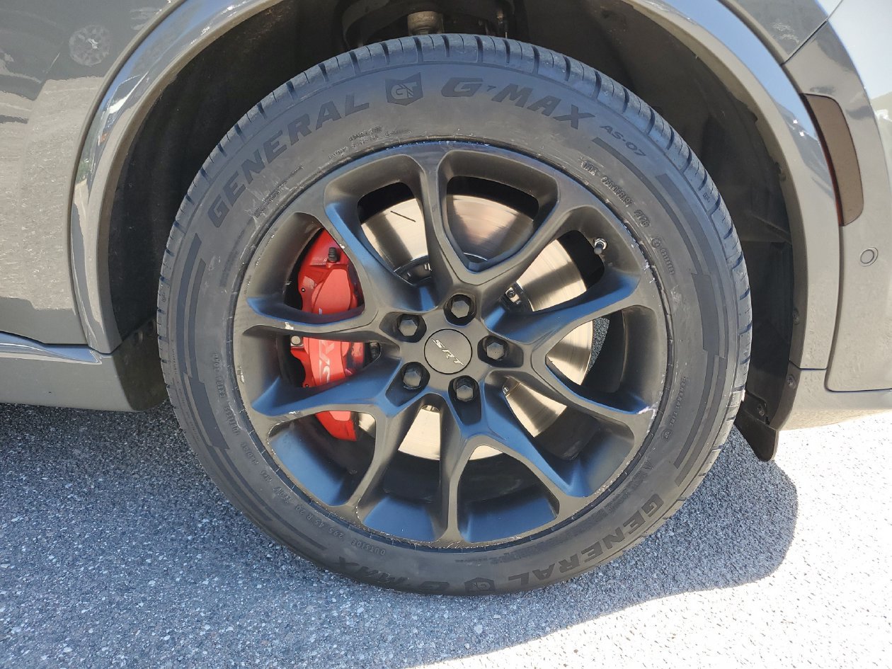 Used 2021 Dodge Durango SRT Hellcat w/ Technology Group AWD/4WD image 5